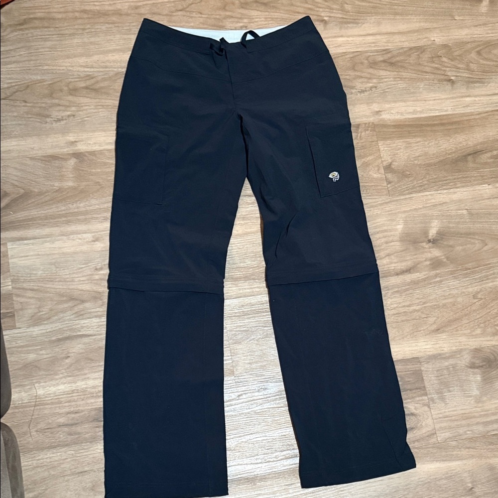 Mountain Hardwear Women’s Black Cargo Pants